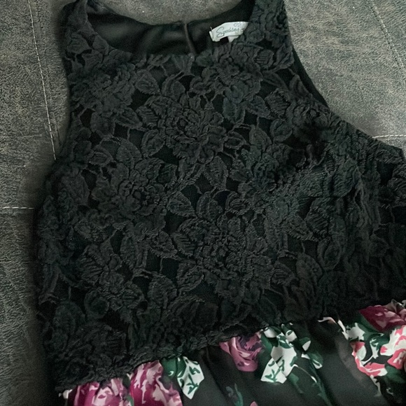 Black Floral Flare Mini Dress - Picture 3 of 8